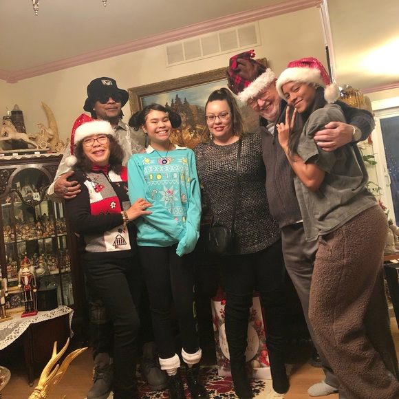 ABOUT ME & FAQS - Picture 6 of 7